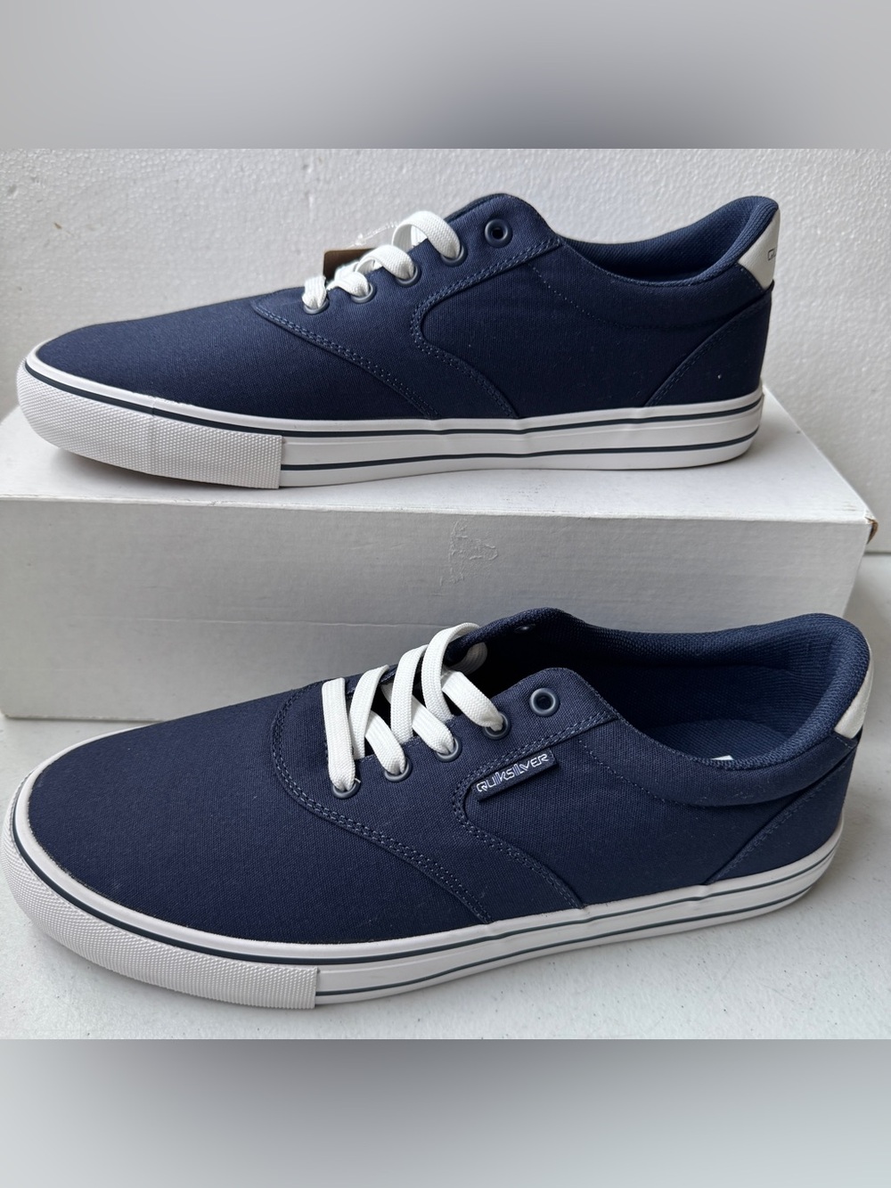 QUICKSILVER CODY LOW Men's Sneakers USA Size 12 Navy Blue Canvas Lace Up Casual